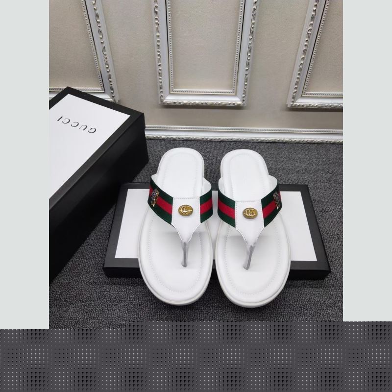 G*u*i slippers